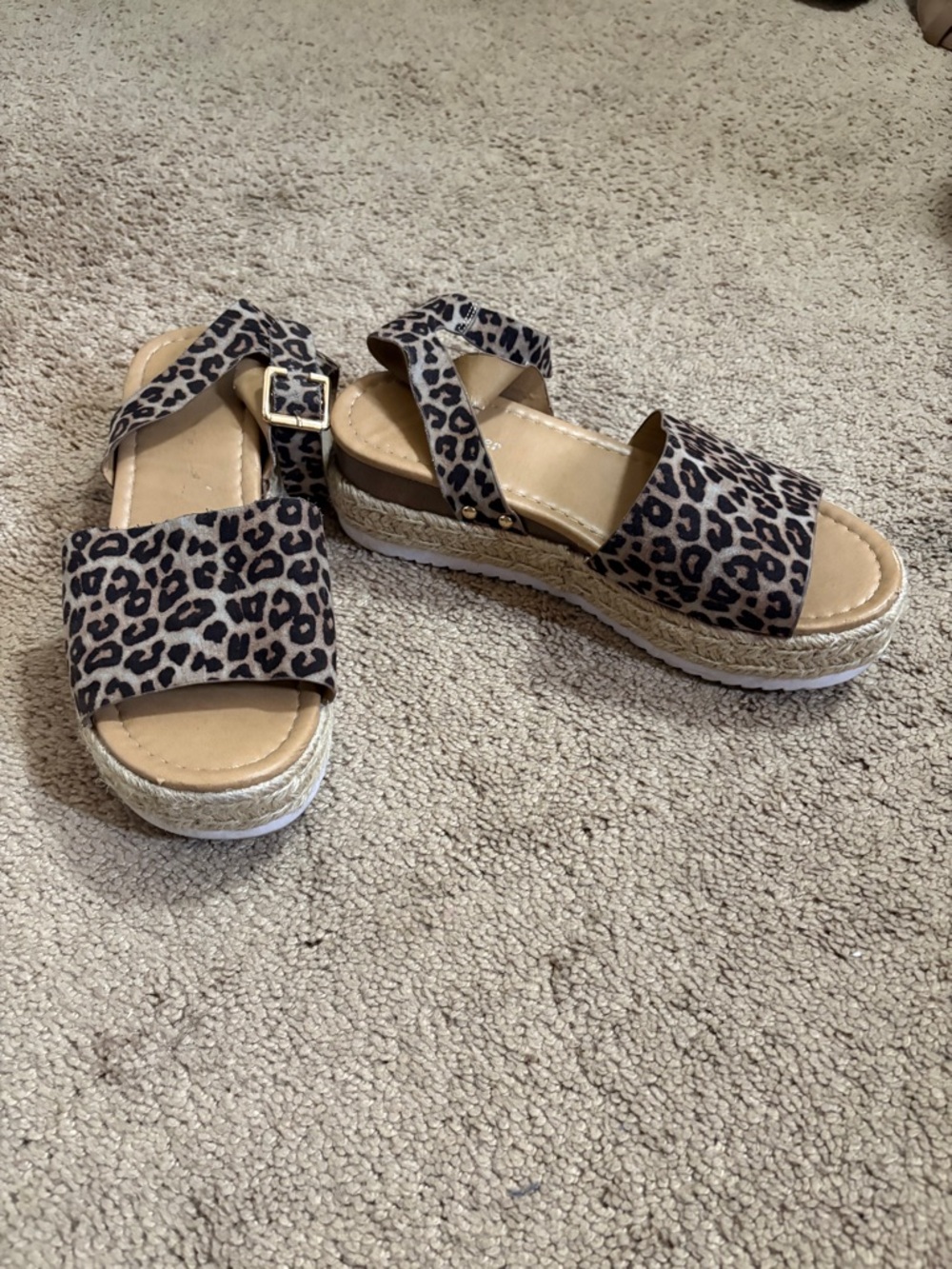Leopard Print Platform Sandals - Tan & Black